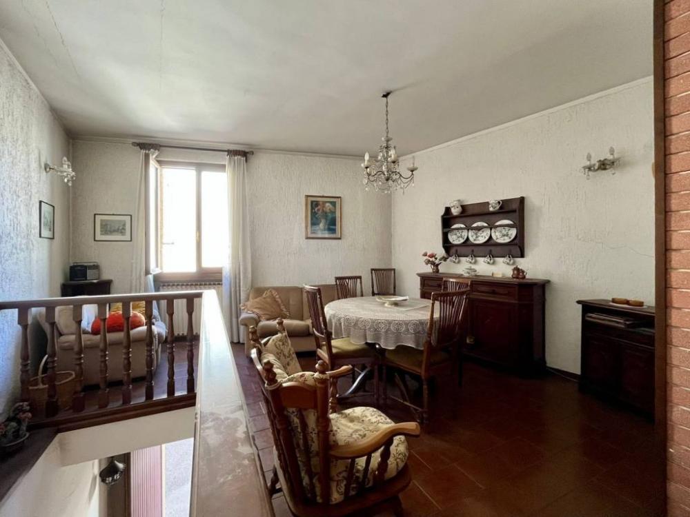 6085e48508168bd71a16b009f9e648ee - Appartamento bilocale in vendita a San Felice del Benaco