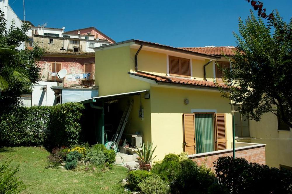 villa in vendita a Fossalto