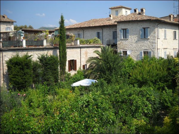 Casa plurilocale in affitto a Ascoli Piceno - Casa plurilocale in affitto a Ascoli Piceno