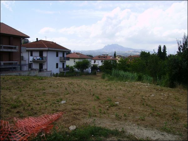 terreno residenziale in vendita a Villa pigna
