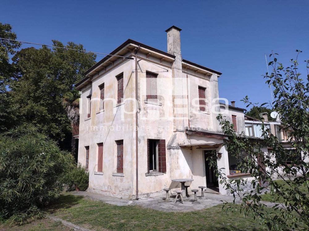 Casa plurilocale in vendita a Treviso - Casa plurilocale in vendita a Treviso