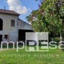 Rustico / casale plurilocale in vendita a Treviso