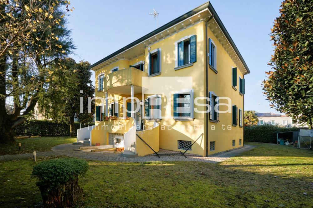 Villa plurilocale in vendita a Mogliano Veneto - Villa plurilocale in vendita a Mogliano Veneto