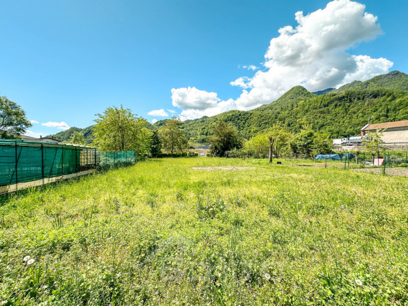 Terreno residenziale in vendita a varallo - Terreno residenziale in vendita a varallo