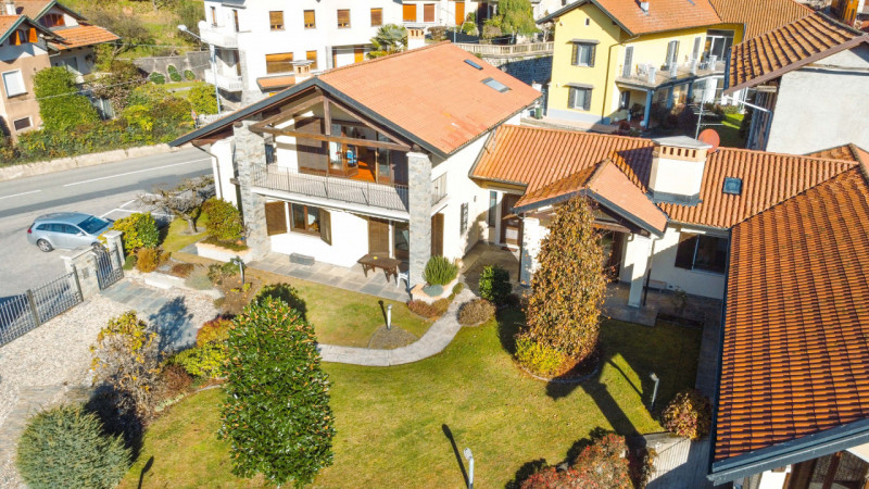 villa in vendita a Valduggia