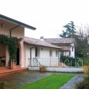 Villa plurilocale in vendita a cesena