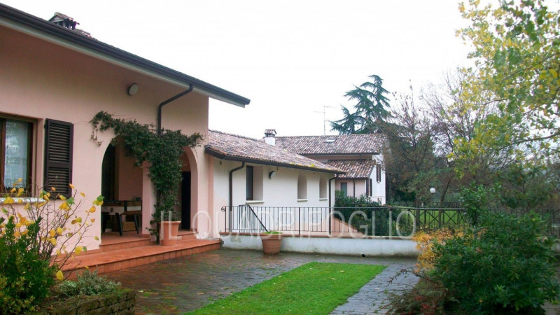 villa in vendita a Cesena