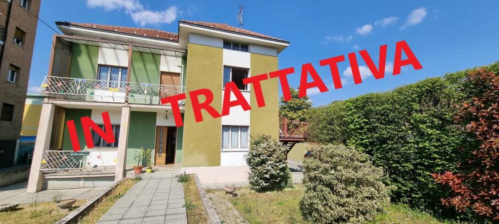 Villa trilocale in vendita a Capriate San Gervasio - Villa trilocale in vendita a Capriate San Gervasio
