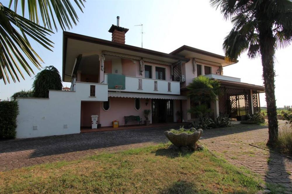 Foto - Villa plurilocale in vendita a portogruaro