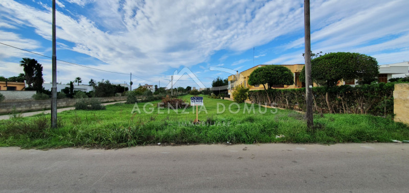 terreno residenziale in vendita a Taviano