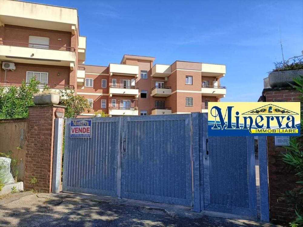 Appartamento quadrilocale in vendita a Anzio - Appartamento quadrilocale in vendita a Anzio