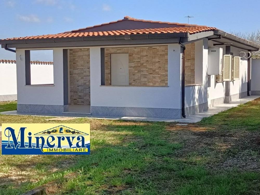 Villa indipendente trilocale in vendita a Nettuno - Villa indipendente trilocale in vendita a Nettuno