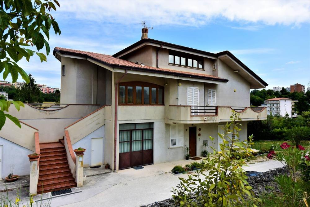 casa in vendita a Montegranaro