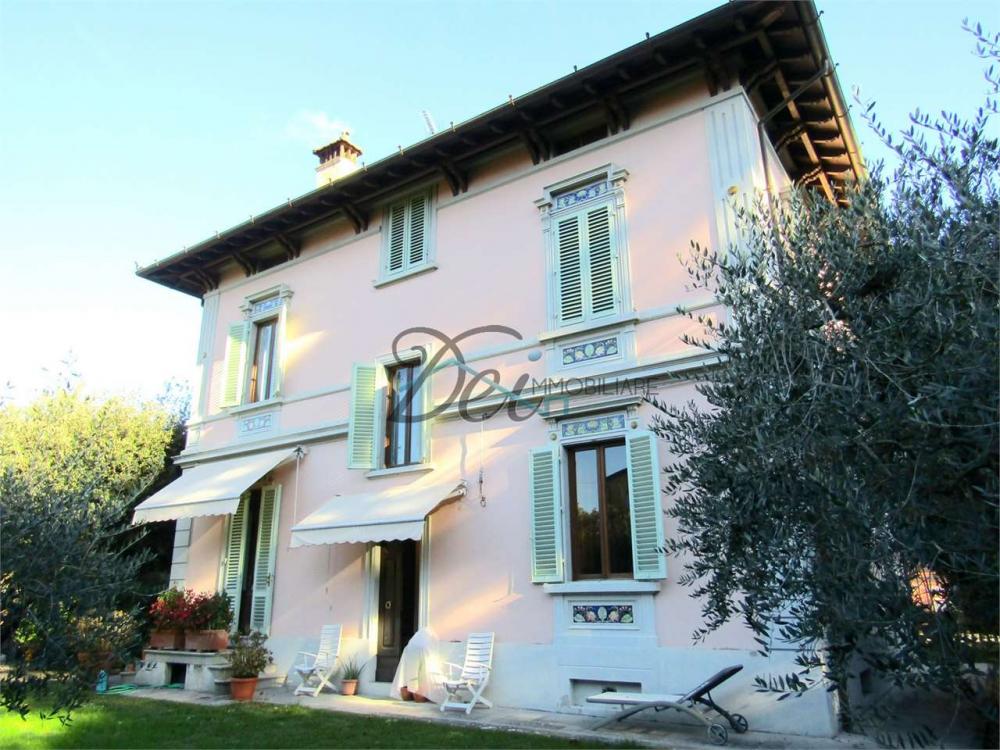 Villa plurilocale in vendita a Ponte all'abate - Villa plurilocale in vendita a Ponte all'abate