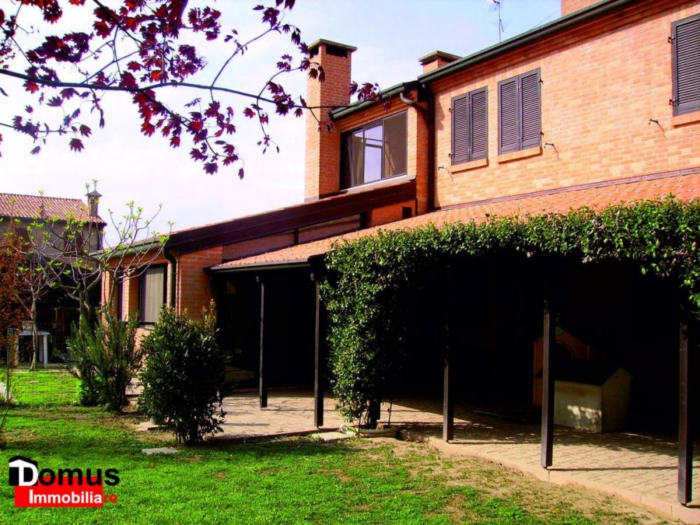 Villa plurilocale in vendita a Ferrara - Villa plurilocale in vendita a Ferrara