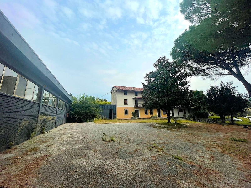 villa in vendita a Cassacco