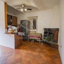 Casa quadrilocale in vendita a prato