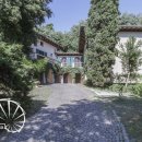 Villa plurilocale in vendita a montemurlo