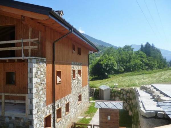 299735382f49be9570c93bf515a9eedc - Appartamento trilocale in vendita a Ponte di Legno