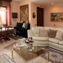 Villa indipendente plurilocale in vendita a Saronno