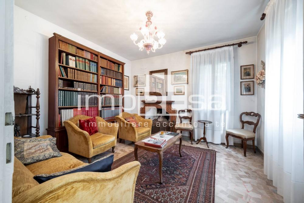 Villa plurilocale in vendita a Bagnara Calabra - Villa plurilocale in vendita a Bagnara Calabra