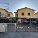 Villa quadrilocale in vendita a molinella