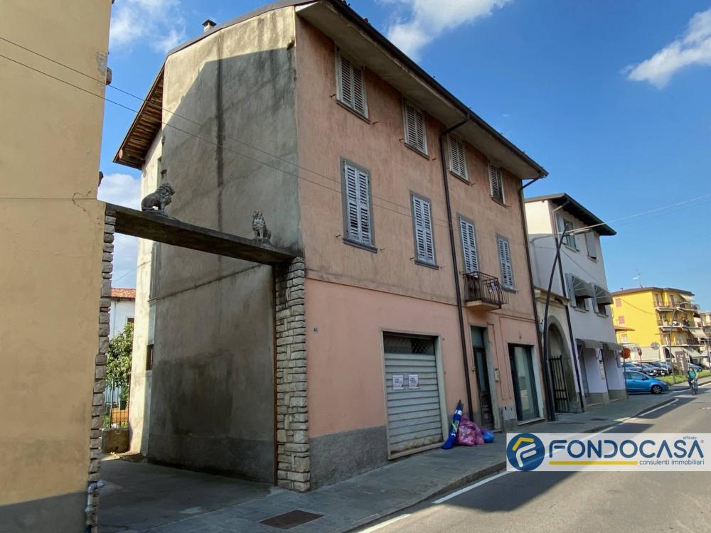 Appartamento quadrilocale in vendita a Grumello del Monte - Appartamento quadrilocale in vendita a Grumello del Monte