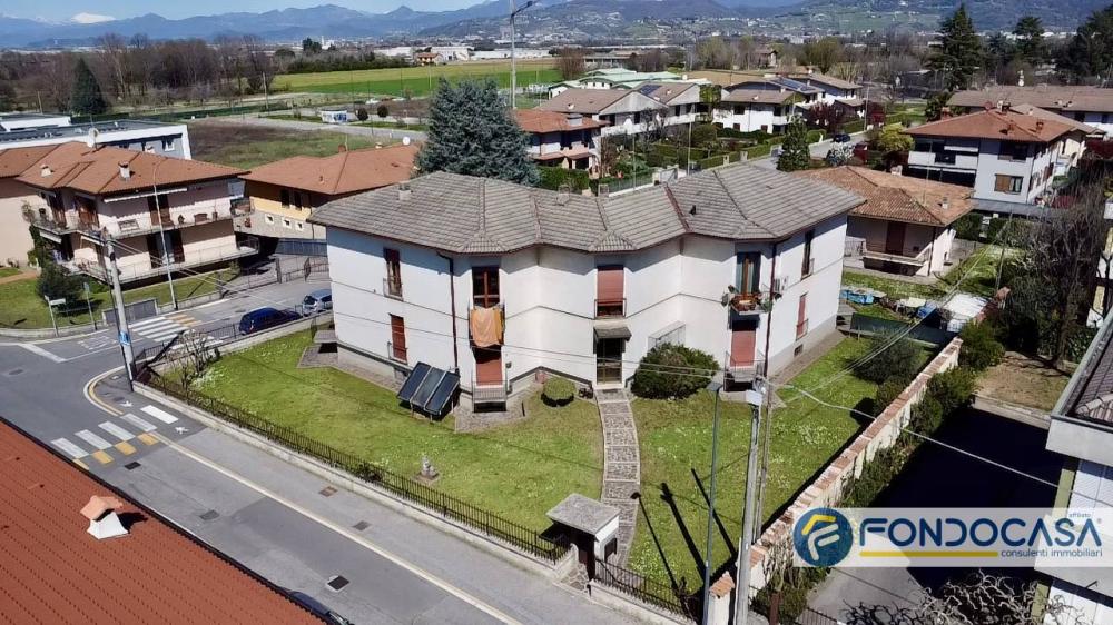Appartamento quadrilocale in vendita a Palazzolo sull'Oglio - Appartamento quadrilocale in vendita a Palazzolo sull'Oglio