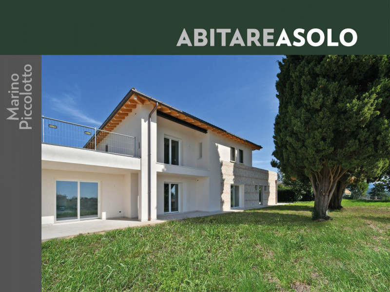 villa in vendita a Castelcucco