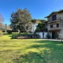 Villa indipendente plurilocale in vendita a Manziana