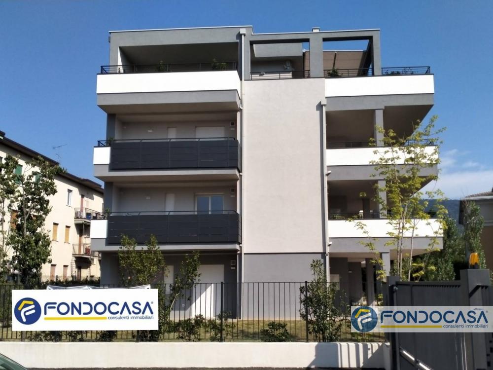 Appartamento quadrilocale in vendita a Brescia - Appartamento quadrilocale in vendita a Brescia