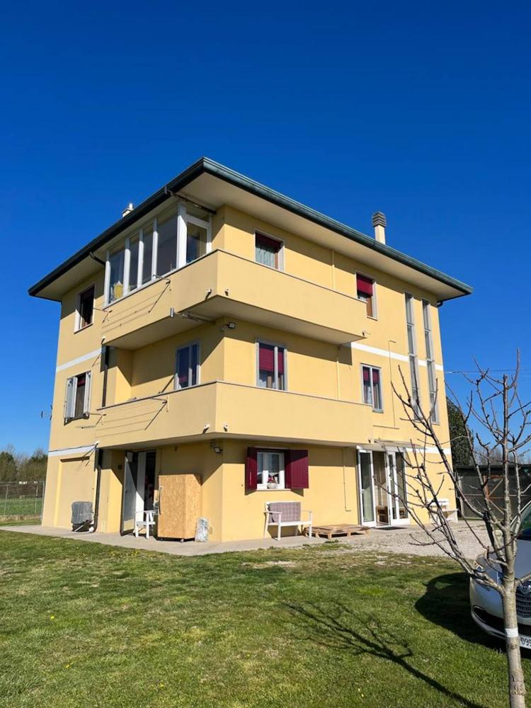 Casa plurilocale in vendita a Cavallino Treporti - Casa plurilocale in vendita a Cavallino Treporti