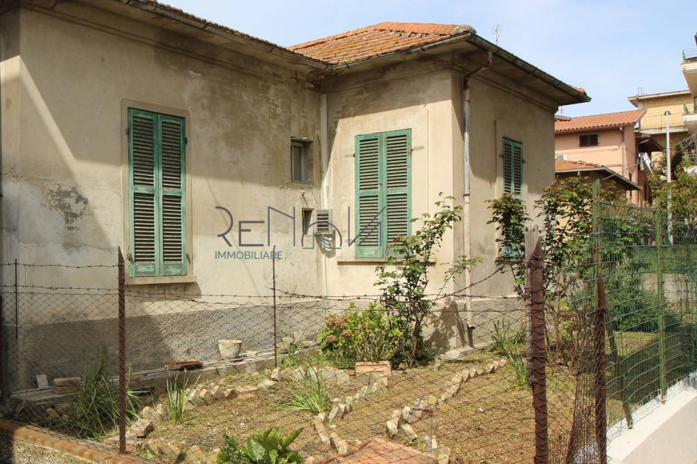 Casa quadrilocale in vendita a Alba Adriatica - Casa quadrilocale in vendita a Alba Adriatica
