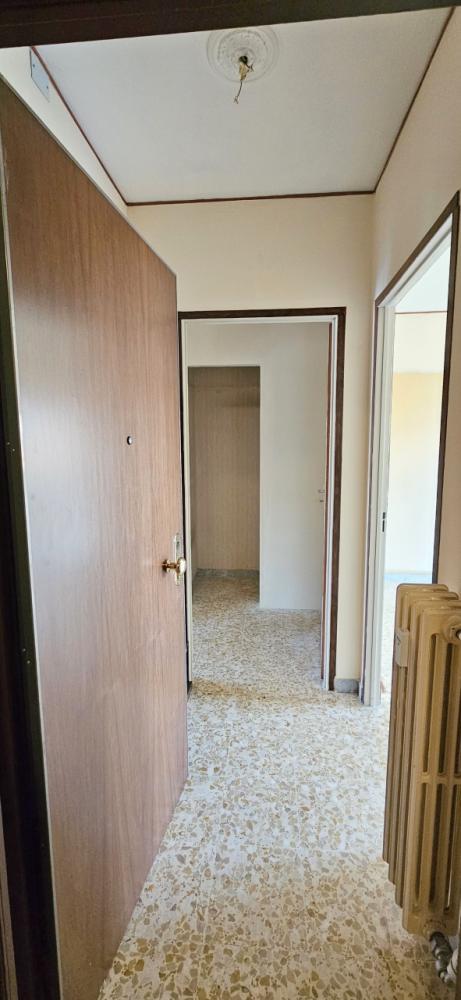 INGRESSO - Appartamento trilocale in vendita a chivasso