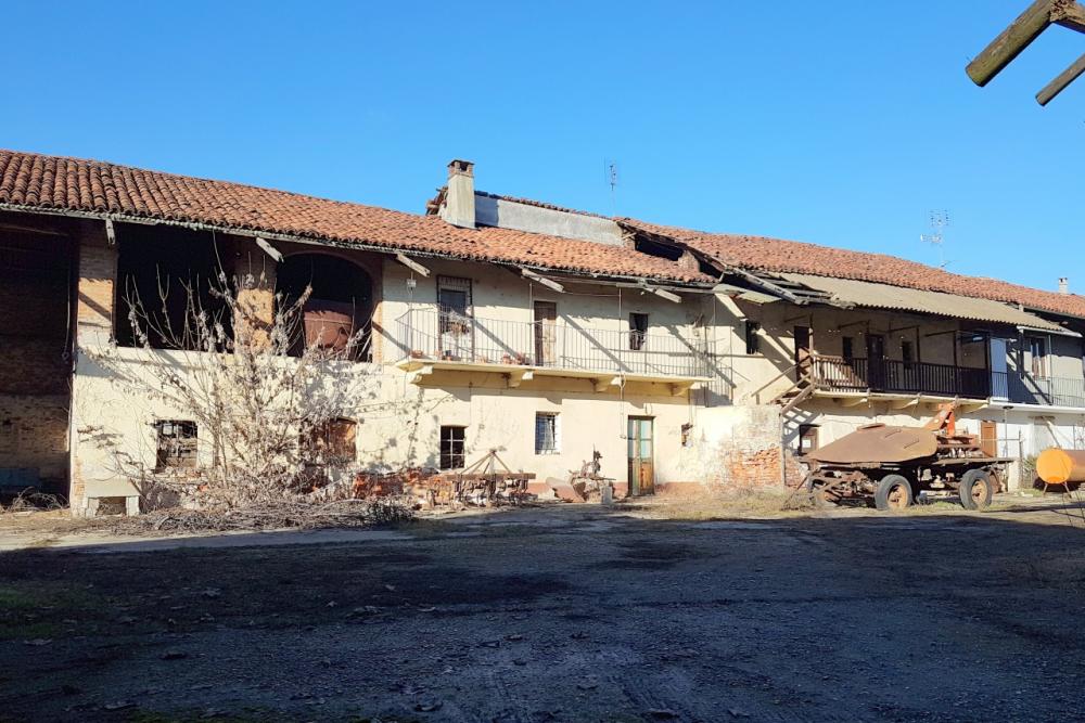CASCINA - Casa plurilocale in vendita a Montegiove