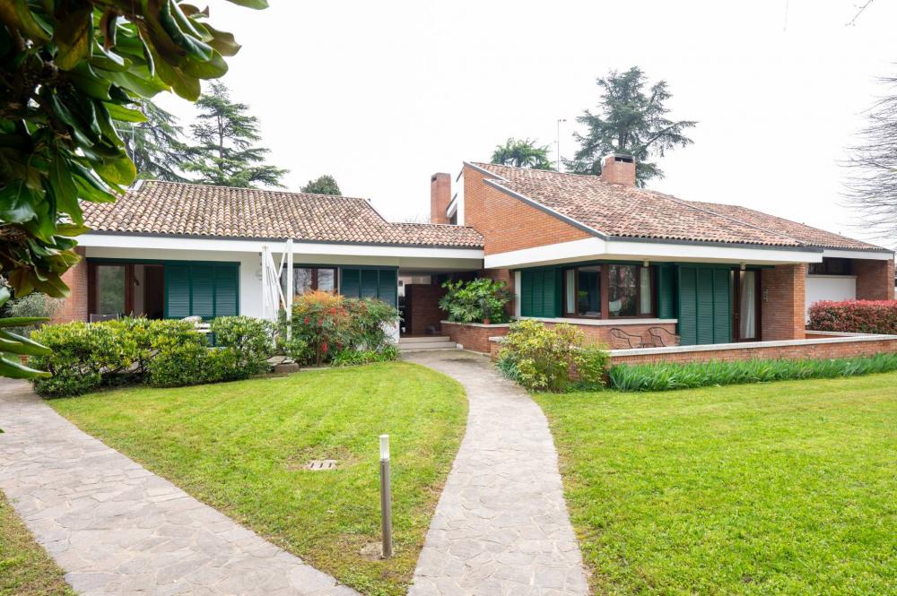 Villa indipendente plurilocale in vendita a Oderzo - Villa indipendente plurilocale in vendita a Oderzo