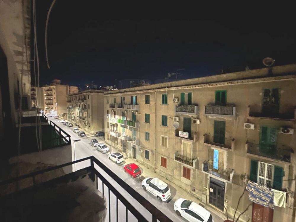 Vendita Appartamento Trilocale in Via Gerobino Pilli - Appartamento trilocale in vendita a messina