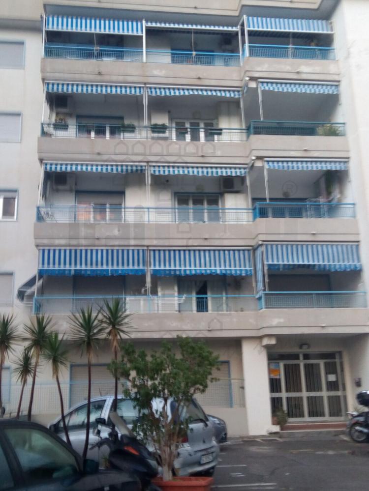 Vendita Appartamento Trilocale in Via Adolfo Celi, Statale 114 - Appartamento trilocale in vendita a messina