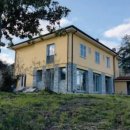 Villa indipendente plurilocale in vendita a follo