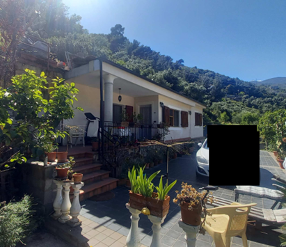 Villa indipendente trilocale in vendita a sanremo - Villa indipendente trilocale in vendita a sanremo