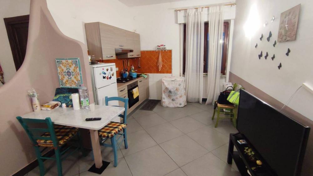 Appartamento trilocale in affitto a Pozzuoli - Appartamento trilocale in affitto a Pozzuoli