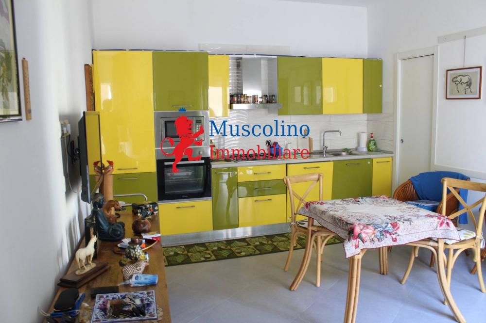 Appartamento trilocale in vendita a Mazara del Vallo - Appartamento trilocale in vendita a Mazara del Vallo