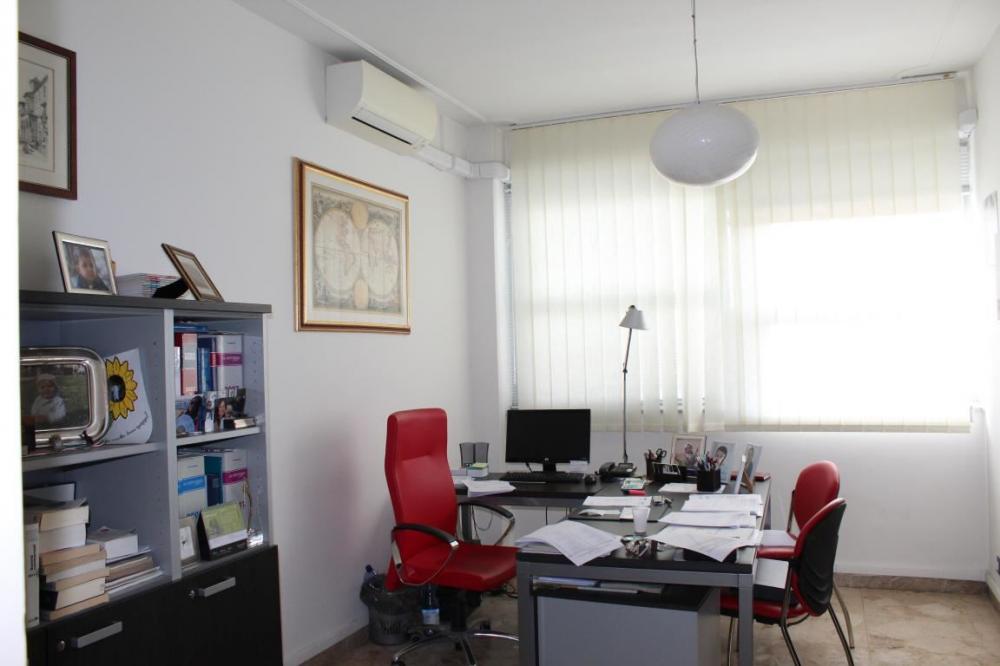 ufficio in vendita a Arezzo