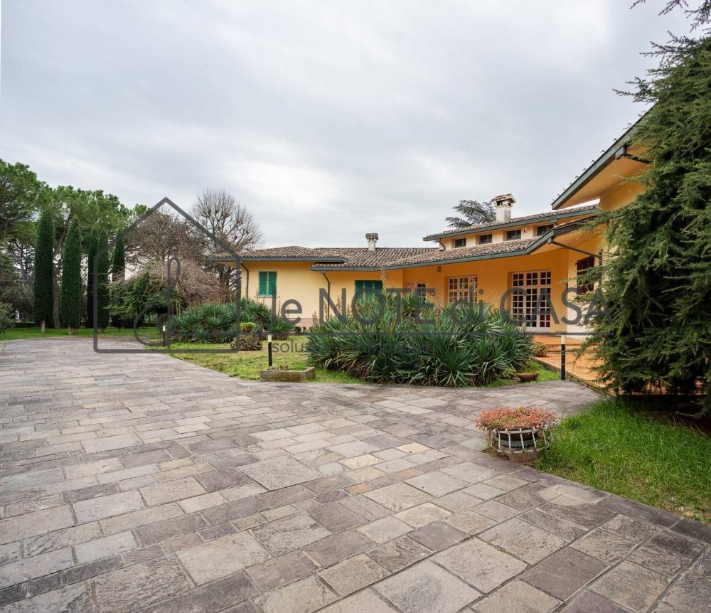 Villa plurilocale in vendita a Santarcangelo di Romagna - Villa plurilocale in vendita a Santarcangelo di Romagna