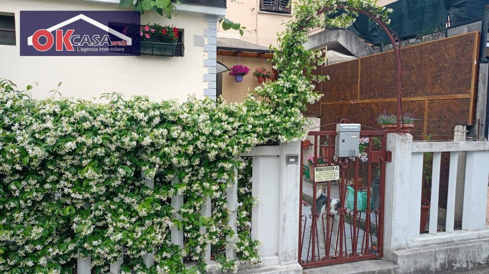 casa indipendente in vendita a Monfalcone in zona Panzano