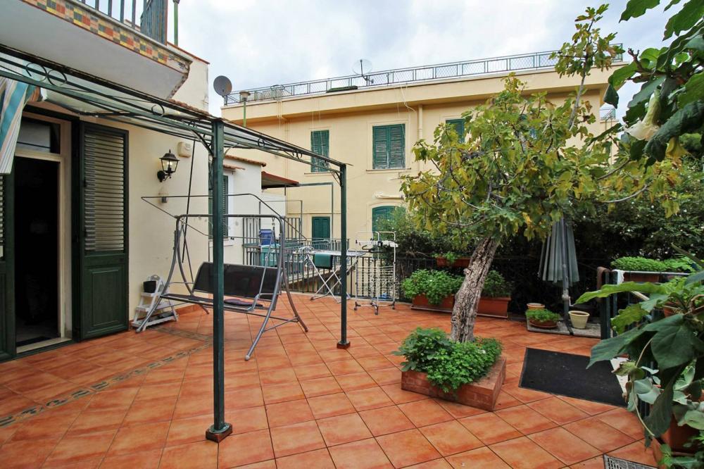 Casa trilocale in vendita a Palermo - Casa trilocale in vendita a Palermo