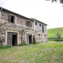 Rustico / casale quadrilocale in vendita a Tuscania