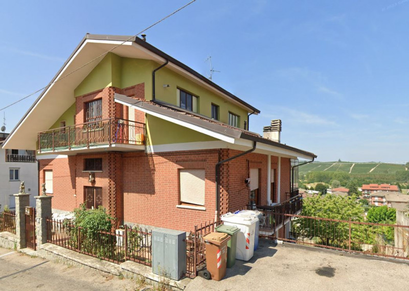 casa in vendita a Grinzane Cavour