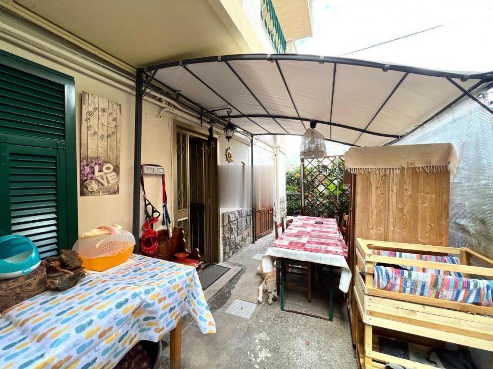 Foto - Appartamento quadrilocale in vendita a la-spezia