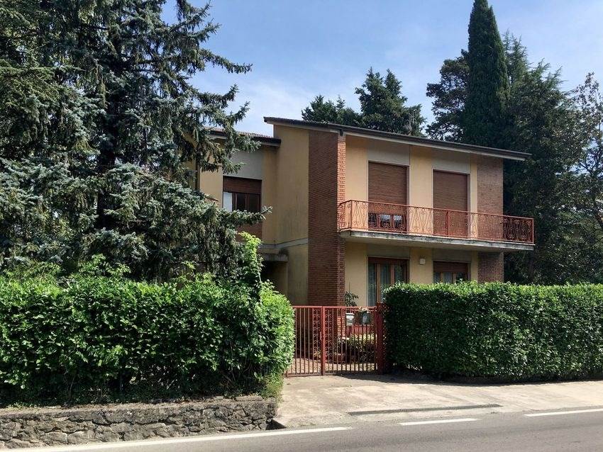 villa in vendita a Villafranca in Lunigiana